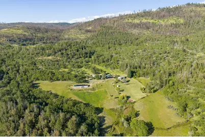 2444 Gardner Road, Eagle Point, OR 97524 - Photo 82