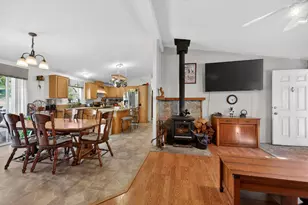 2444 Gardner Rd, Eagle Point, OR 97524 - Photo 68