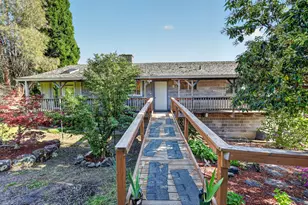 2444 Gardner Rd, Eagle Point, OR 97524 - Photo 10