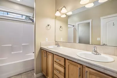 889 NW 13th Street, Redmond, OR 97756 - Photo 26
