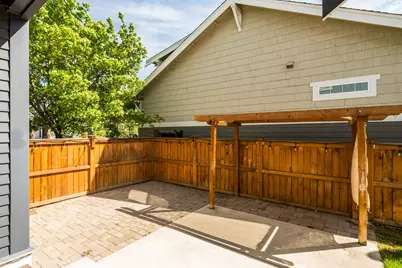 889 NW 13th Street, Redmond, OR 97756 - Photo 54