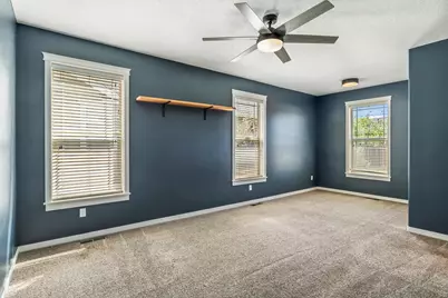 889 NW 13th Street, Redmond, OR 97756 - Photo 24