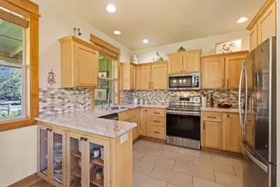 11295 Bunk House Lane, Redmond, OR 97756 - Photo 14