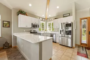 4830 Red Tail Dr, Klamath Falls, OR 97601 - Photo 8