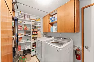 1841 Cascadia Cir, Medford, OR 97504 - Photo 20