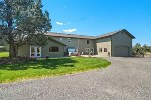 21283 Dove Ln, Bend, OR 97702 - Photo 62