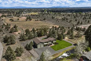 21283 Dove Ln, Bend, OR 97702 - Photo 94