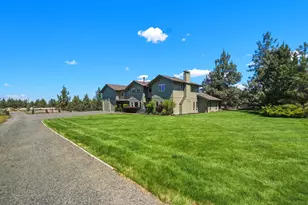 21283 Dove Ln, Bend, OR 97702 - Photo 6
