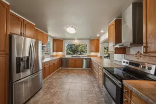 21283 Dove Ln, Bend, OR 97702 - Photo 26