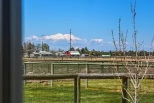 26345 Walker Rd, Bend, OR 97701 - Photo 88