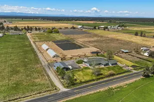 26345 Walker Rd, Bend, OR 97701 - Photo 64
