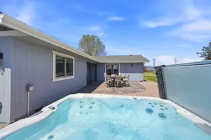 26345 Walker Rd, Bend, OR 97701 - Photo 54