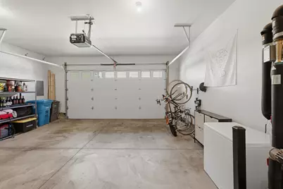 62 N Mountain Avenue, Ashland, OR 97520 - Photo 32