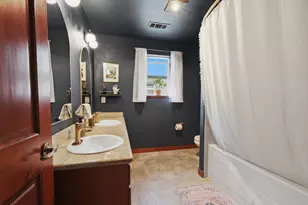 62 N Mountain Ave, Ashland, OR 97520 - Photo 22