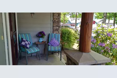 1404 SW Sturgeon Court, Grants Pass, OR 97527 - Photo 4
