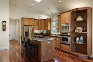 62022 Fall Creek Loop, Bend, OR 97702 - Photo 12