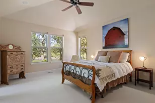 62022 Fall Creek Loop, Bend, OR 97702 - Photo 14