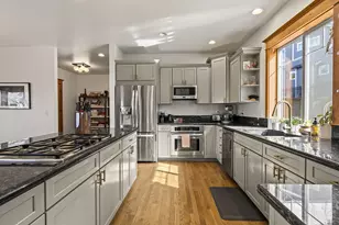 2073 NW Shevlin Crest Dr, Bend, OR 97703 - Photo 16