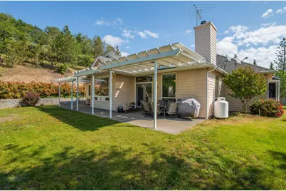 9703 Lower River Road, Grants Pass, OR 97526 - Photo 32