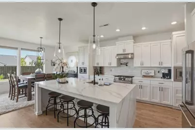 3631 NE Desert Juniper Lane, Bend, OR 97701 - Photo 6