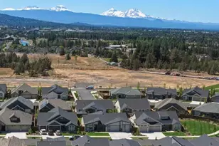 3631 NE Desert Juniper Ln, Bend, OR 97701 - Photo 24