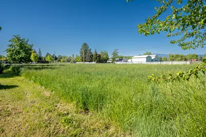 5900 Peace Lane, Central Point, OR 97502 - Photo 60