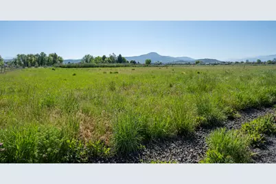 5900 Peace Lane, Central Point, OR 97502 - Photo 62