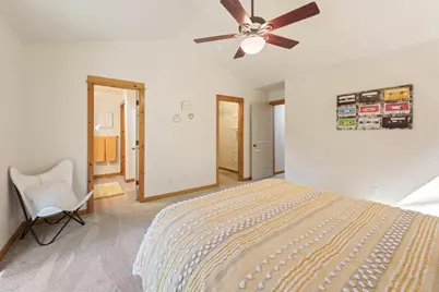 60825 Grand Targhee Drive, Bend, OR 97702 - Photo 16