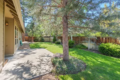 60825 Grand Targhee Drive, Bend, OR 97702 - Photo 22