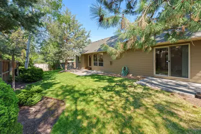 60825 Grand Targhee Drive, Bend, OR 97702 - Photo 20