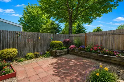4624 S Pacific Highway #UNIT 17, Phoenix, OR 97535 - Photo 2