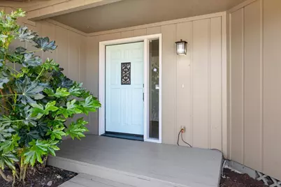 3034 Lazy Creek Drive, Medford, OR 97501 - Photo 6
