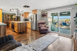 14198 SW Nine Peaks Pl, Terrebonne, OR 97760 - Photo 14