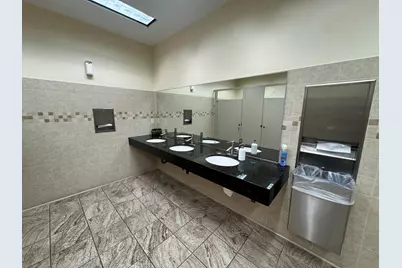 198 Commercial Street SE, Salem, OR 97301 - Photo 30
