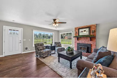 26308 SW Metke Lane, Camp Sherman, OR 97730 - Photo 6