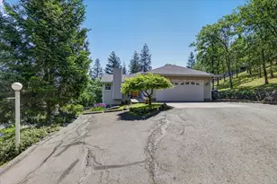 1020 Walker Ave, Ashland, OR 97520 - Photo 6