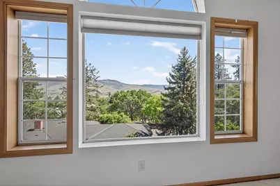1020 Walker Avenue, Ashland, OR 97520 - Photo 12