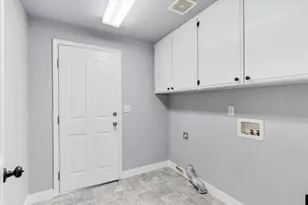 959 Westrop Dr, Central Point, OR 97502 - Photo 28