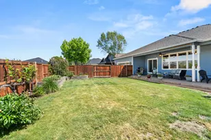 262 Robert Trent Jones Blvd, Eagle Point, OR 97524 - Photo 34