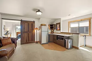 353 E Aspenwood Ave, Sisters, OR 97759 - Photo 24