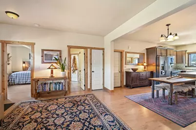 353 E Aspenwood Avenue, Sisters, OR 97759 - Photo 6