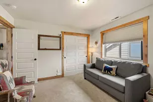 353 E Aspenwood Ave, Sisters, OR 97759 - Photo 28
