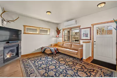 353 E Aspenwood Avenue, Sisters, OR 97759 - Photo 6