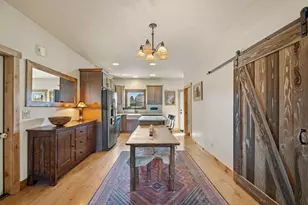 353 E Aspenwood Ave, Sisters, OR 97759 - Photo 8