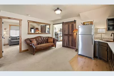 353 E Aspenwood Avenue, Sisters, OR 97759 - Photo 22