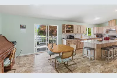 258 Walker Road, Grants Pass, OR 97527 - Photo 10