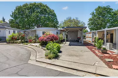 2252 Table Rock Road #SPC 5, Medford, OR 97501 - Photo 4