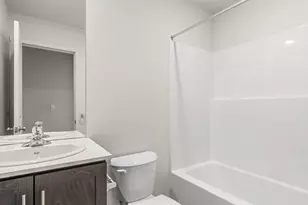 2629 Meadows Ln, Medford, OR 97501 - Photo 10