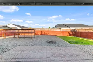 8414 Atlantic Ave, White City, OR 97503 - Photo 18