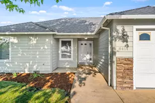 8414 Atlantic Ave, White City, OR 97503 - Photo 2